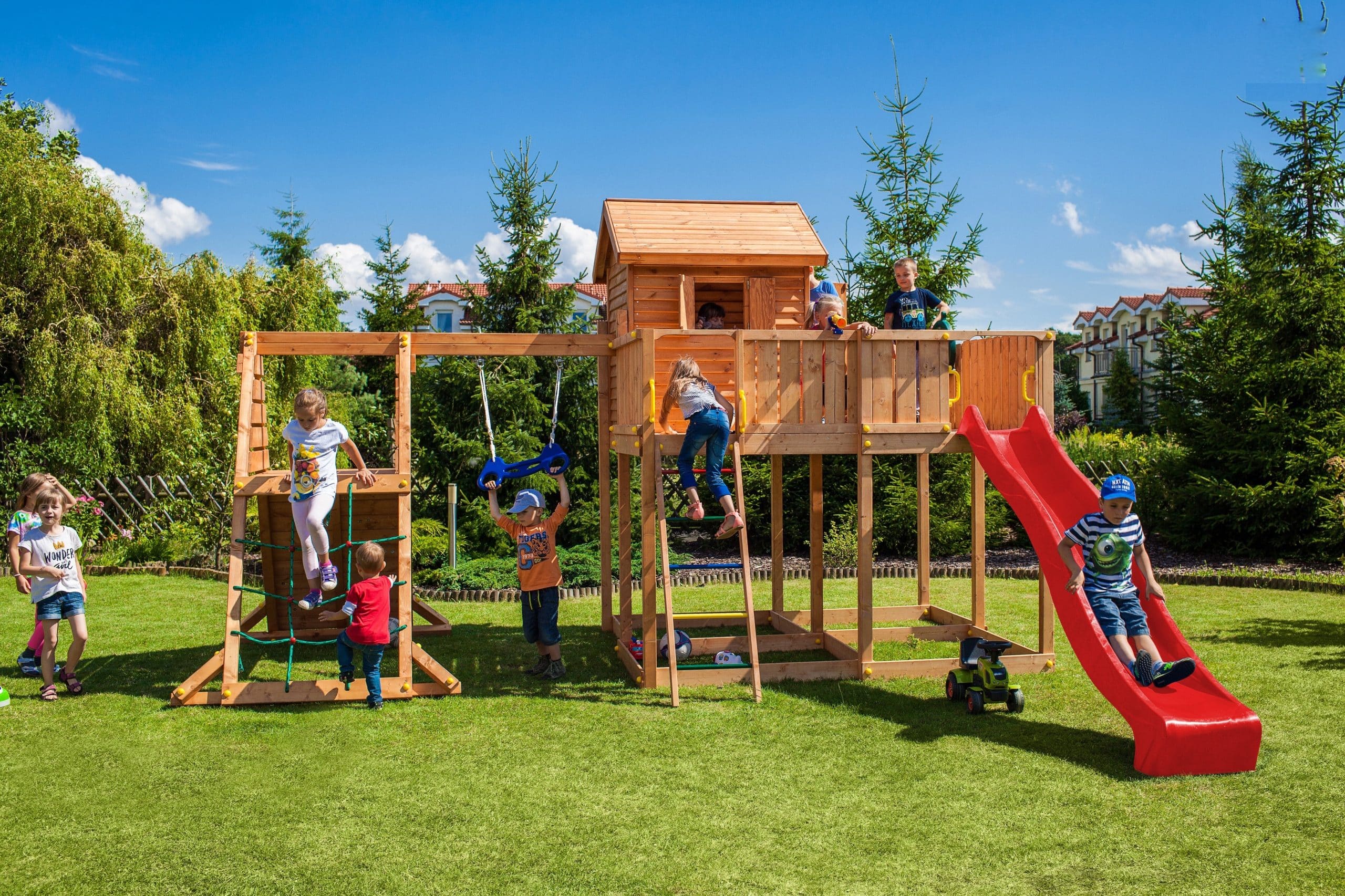 FUNGOO Spielturm Klettergerüst My_SPACE_XL  in versch. Ausführungen Spielplatz Holzschaukel