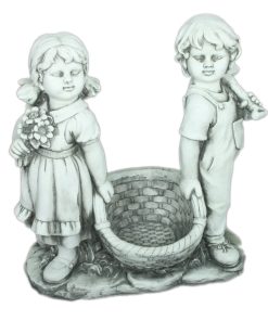 Gartenfigur Junge und Mädchen