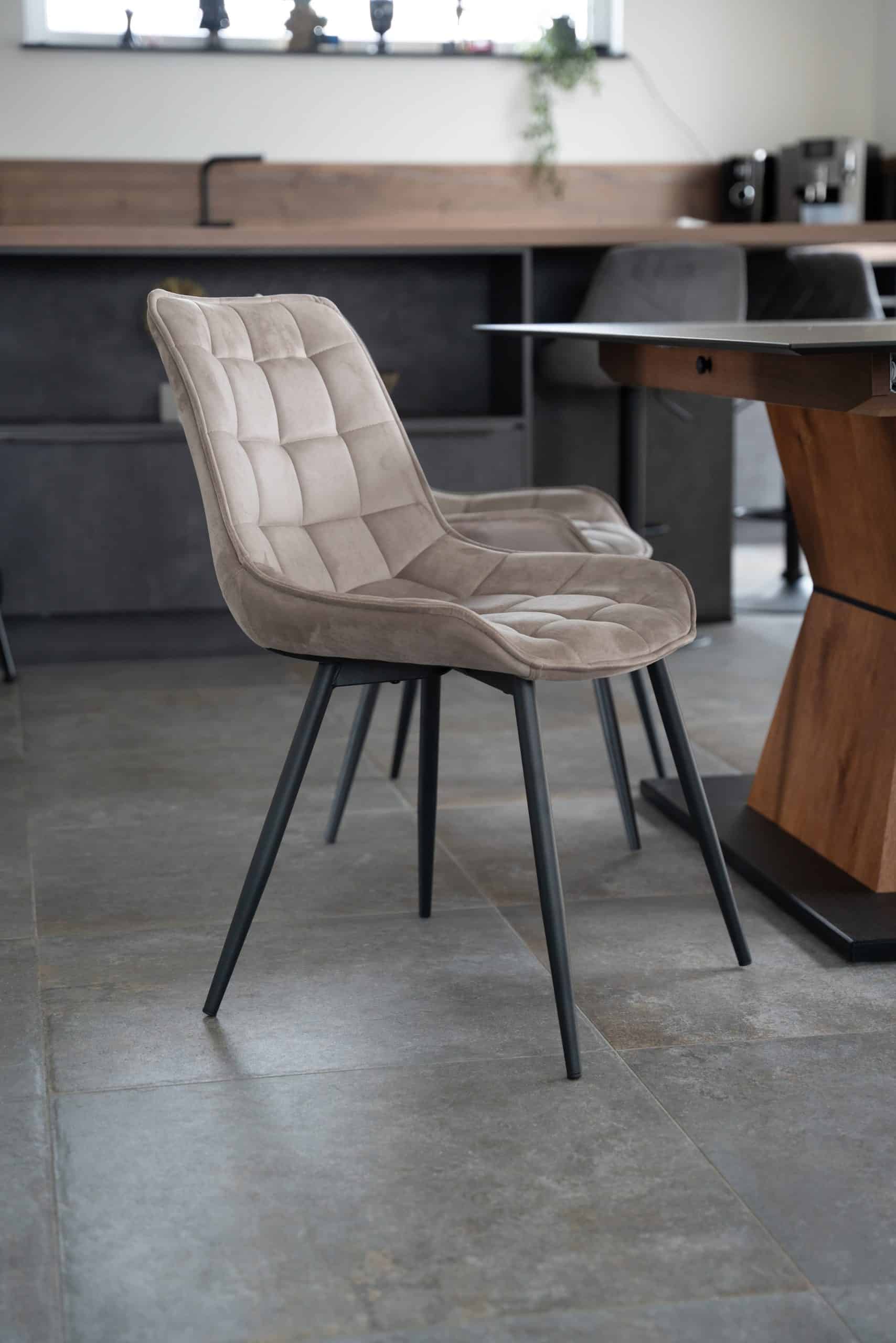 HOME DELUXE Polsterstuhl Esszimmer IKALO - 8er Set - Samt Hellbraun
