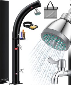 KESSER® Solar Gartendusche Solardusche Bogen mit Metall-Duschablage Schutzhaube & Tasche   warmes Wasser max. 60°C Pooldusche Camping   Regenduschkopf & Wasserhahn   Gartenschlauch-Anschluss
