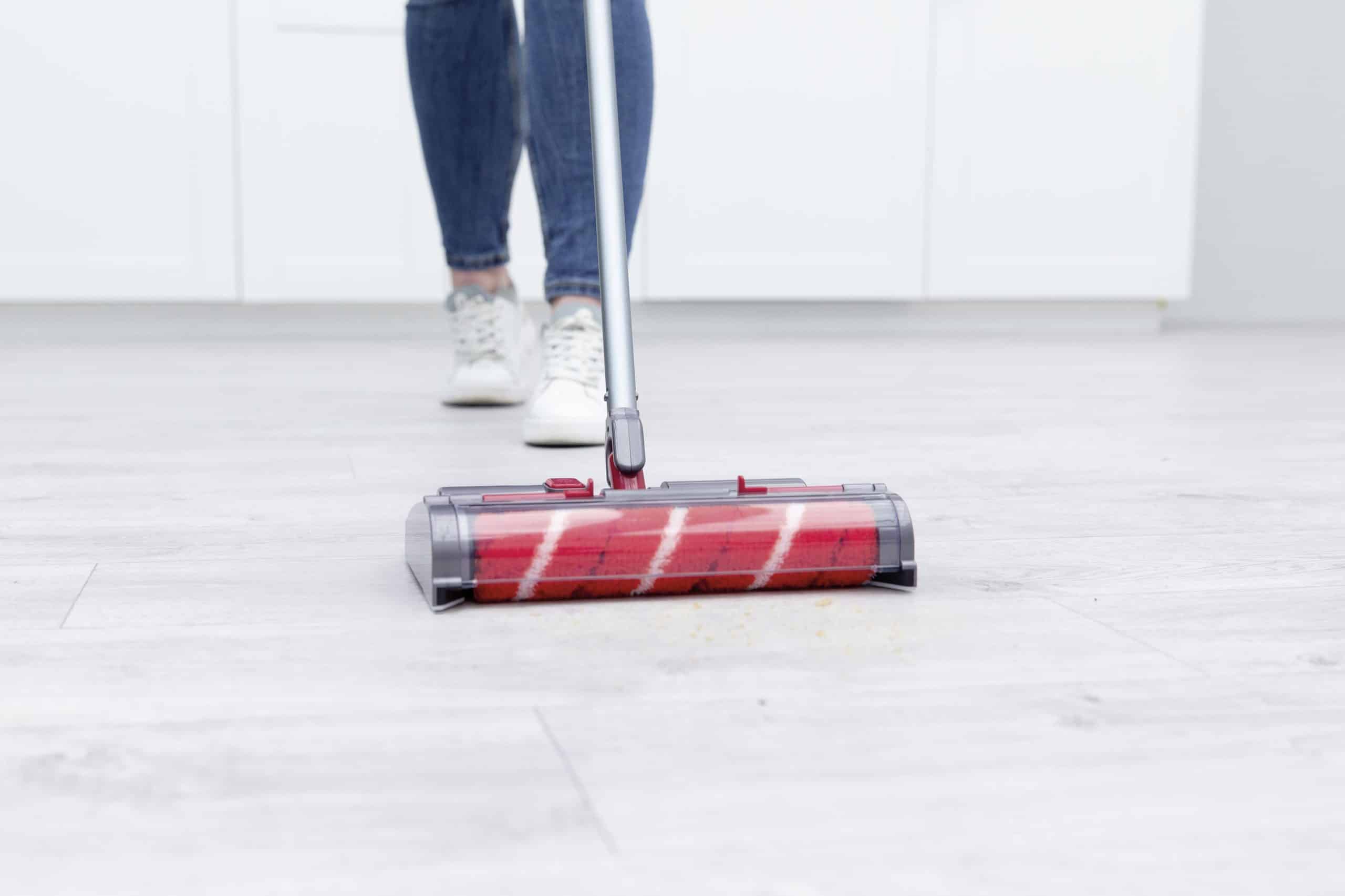 Livington Voom kabelloser Turbo-Akku-Besen