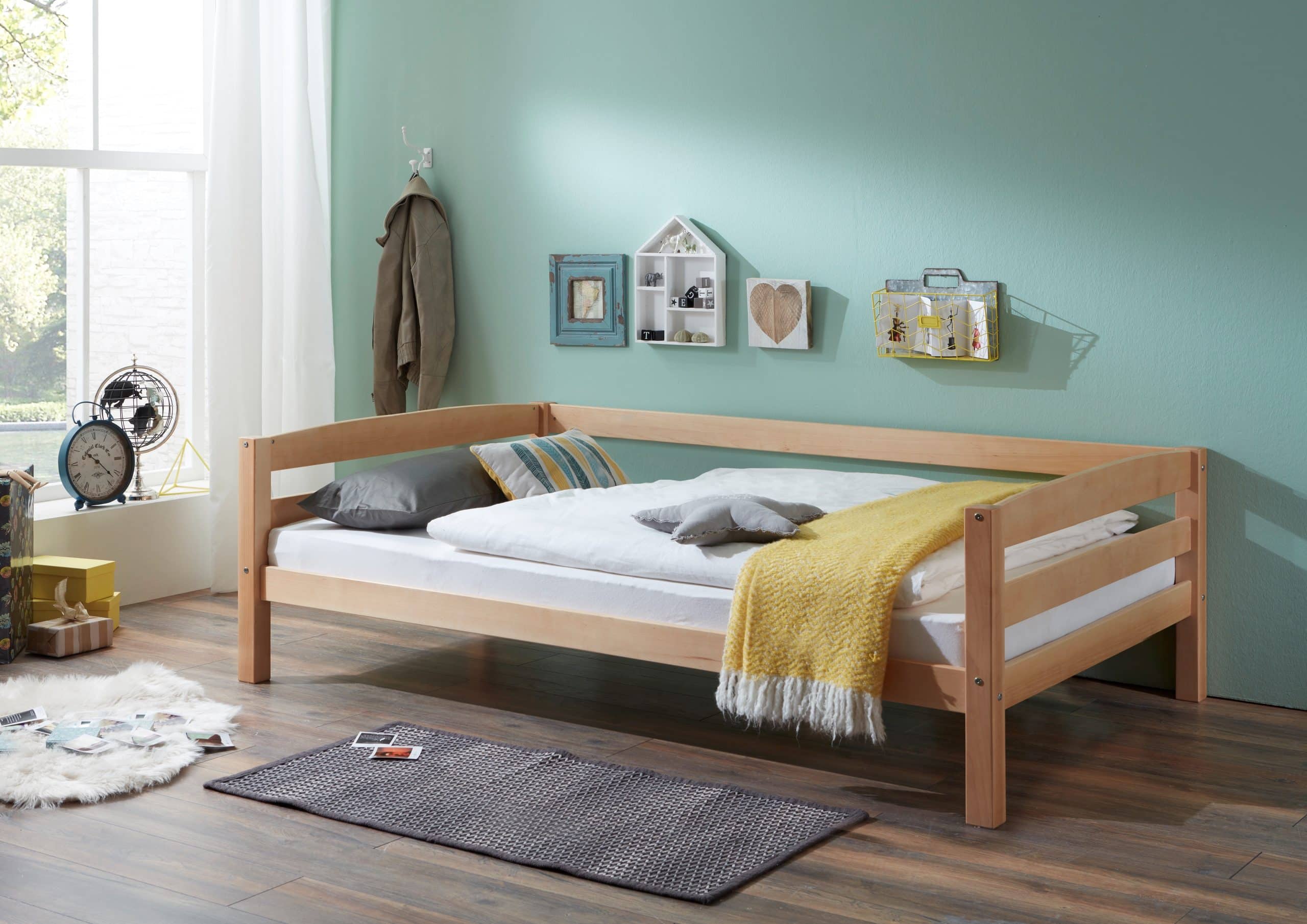 Relita - Einzelbett Nora in Buche massiv