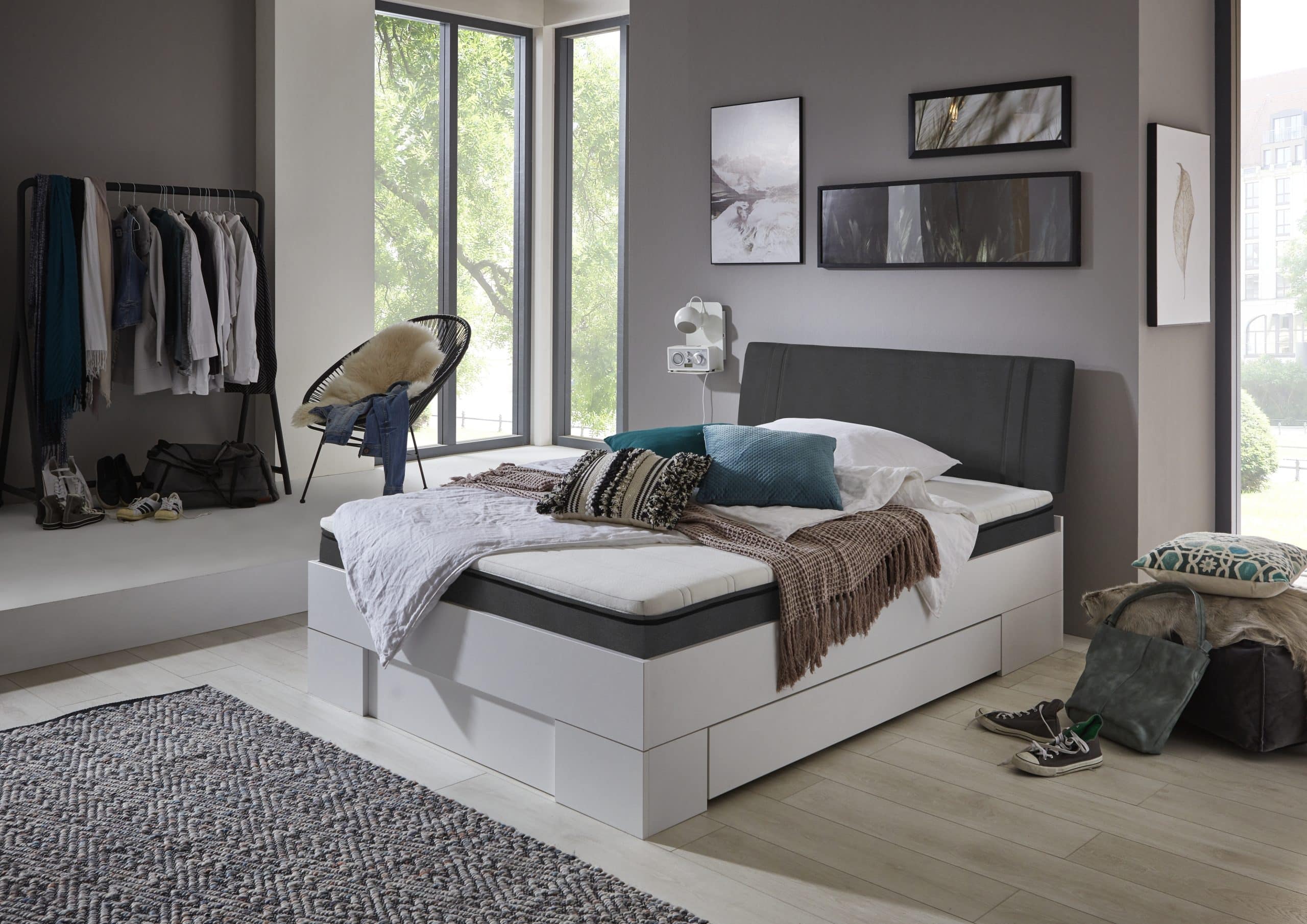 Relita - Futonbett SANDRO 90 x 200 cm Liegefläche mit Polsterkopfteil